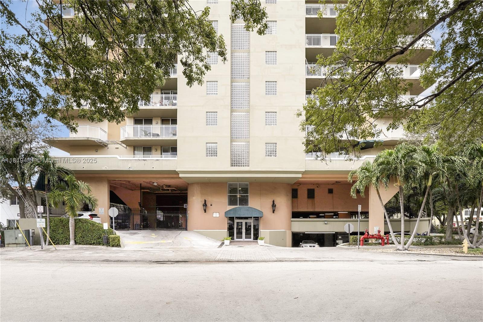 1650 Coral Way # 9 Unit: PH-9