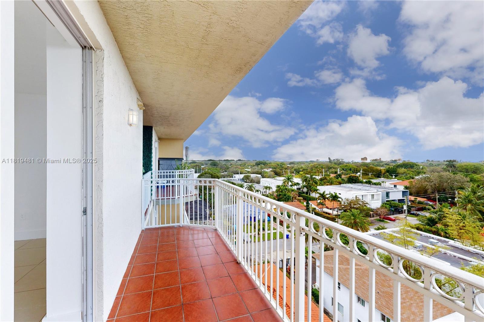 1650 Coral Way # 9 Unit: PH-9