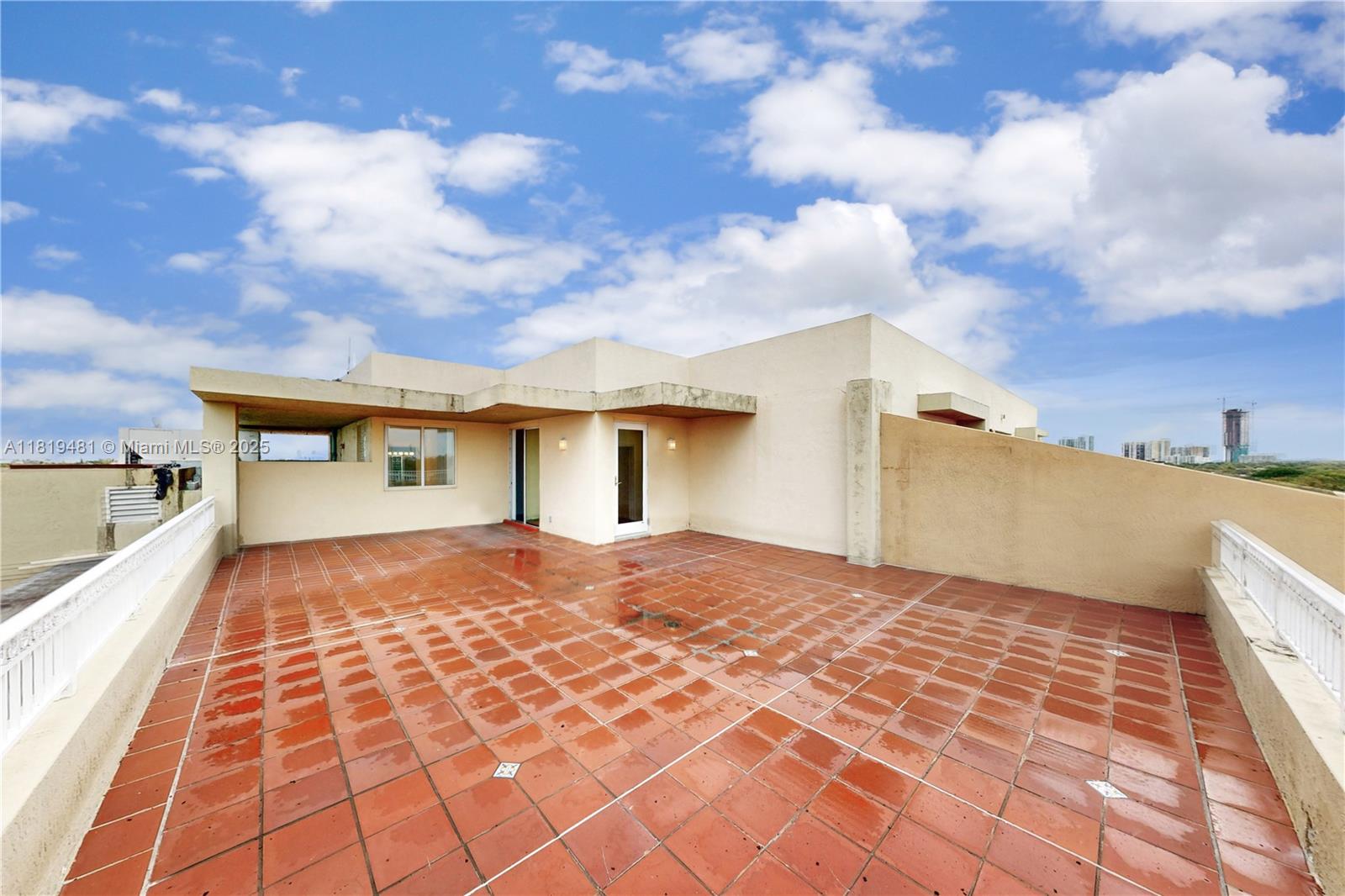 1650 Coral Way # 9 Unit: PH-9