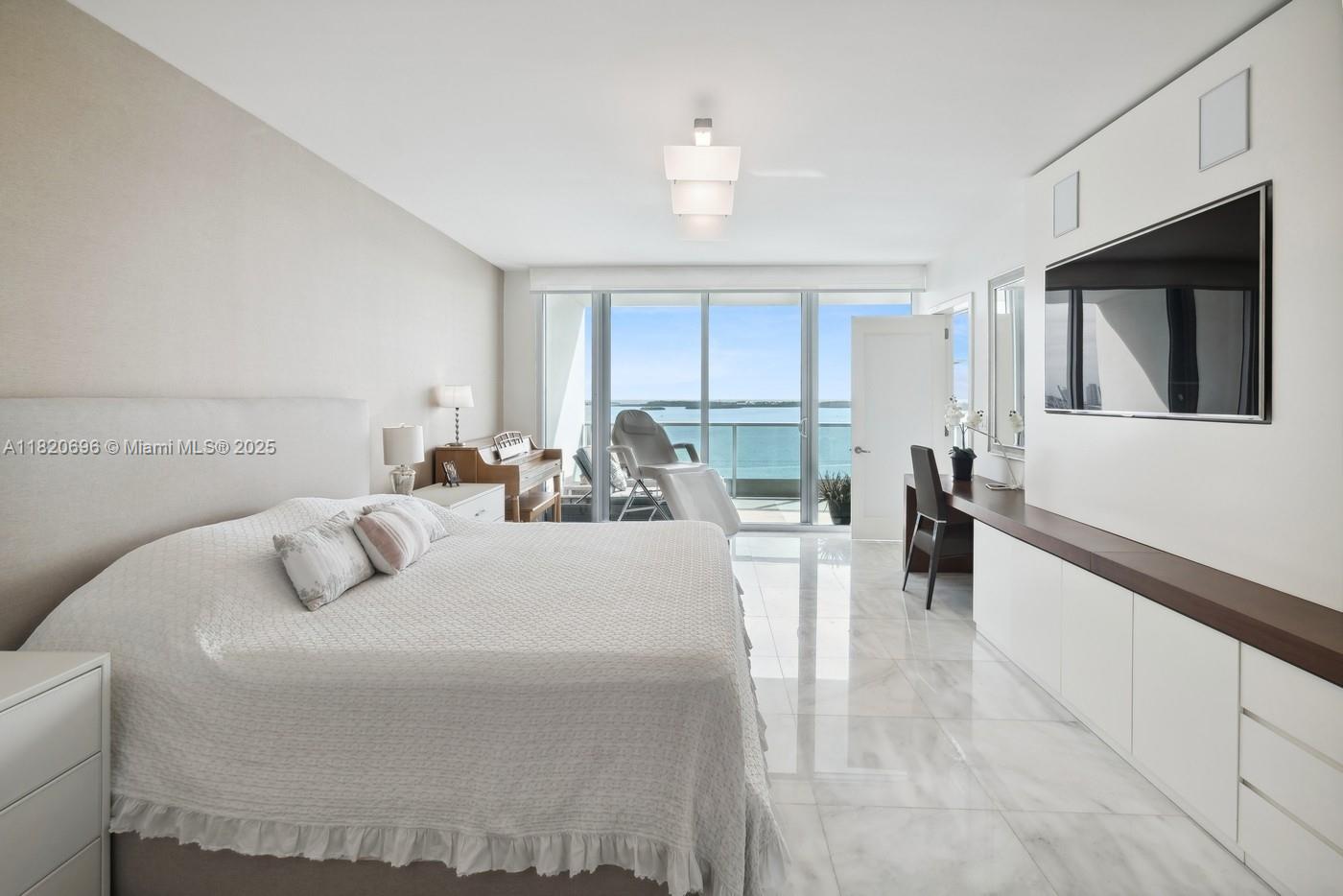 1331 Brickell Bay Dr # 1907