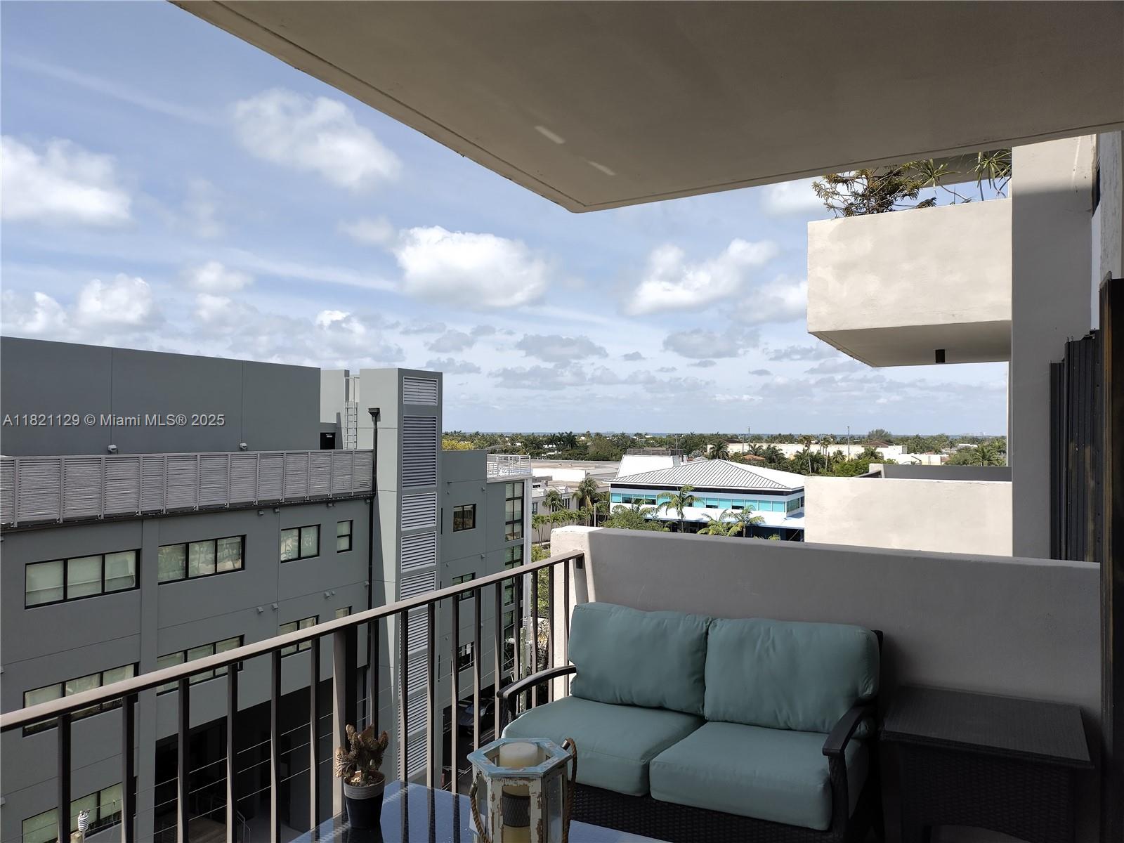 575 Crandon Blvd # 706
