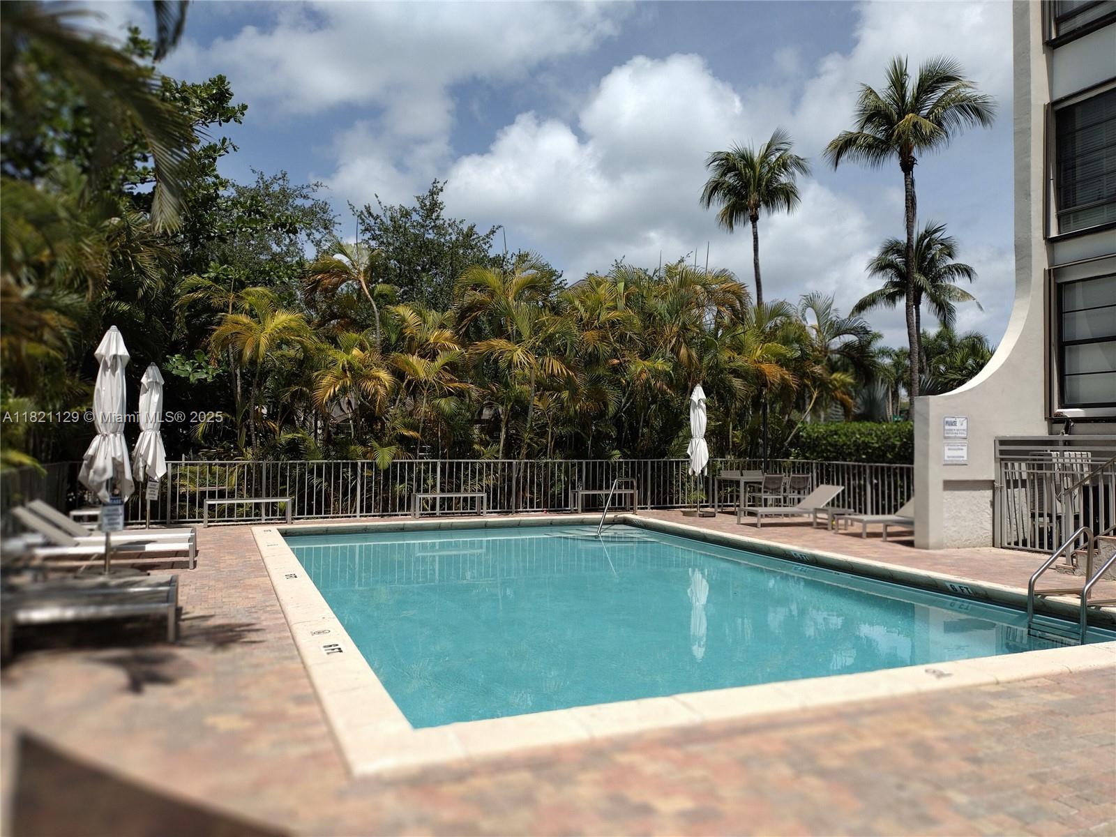 575 Crandon Blvd # 706