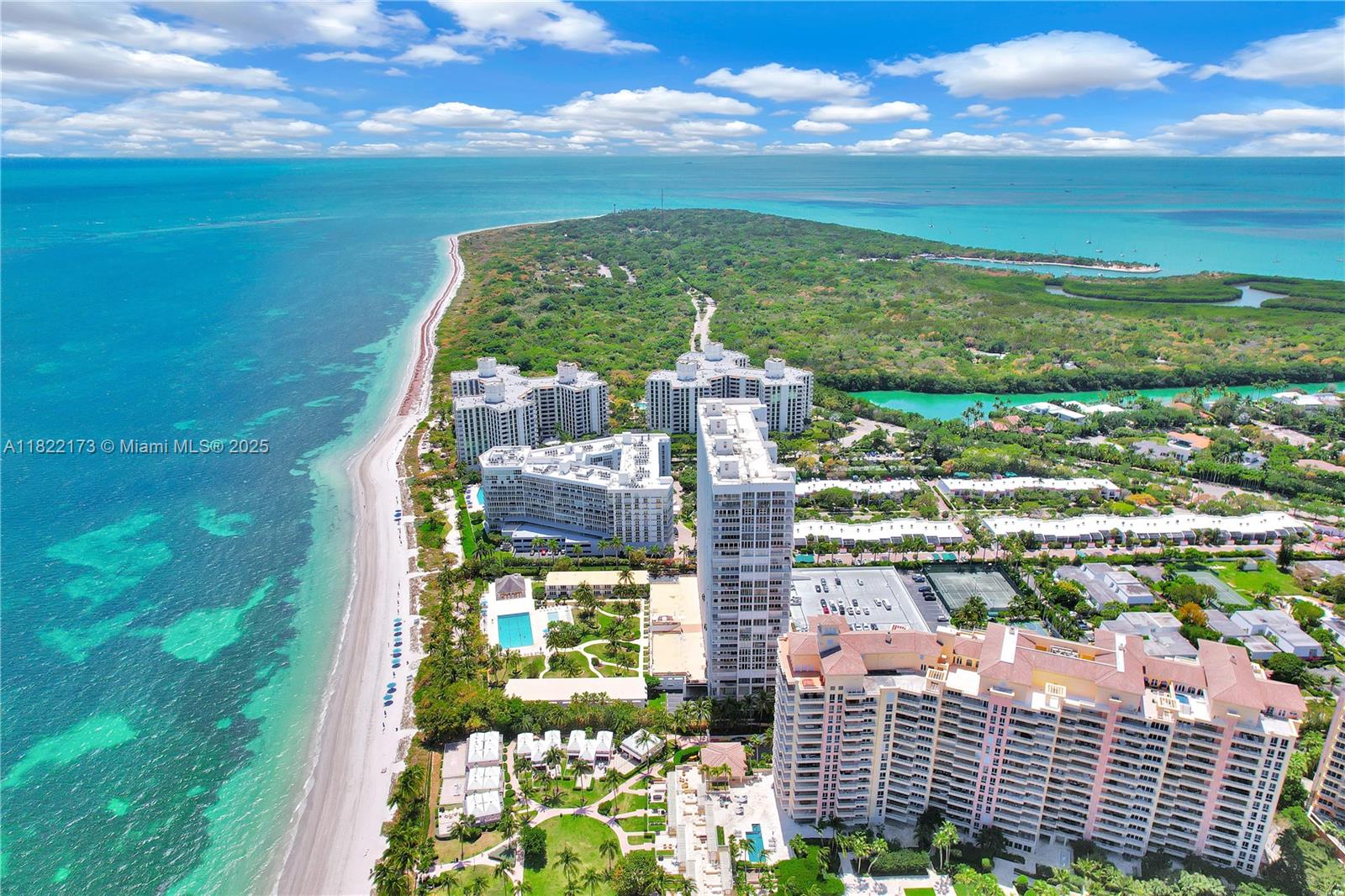 881 OCEAN DR # 21D