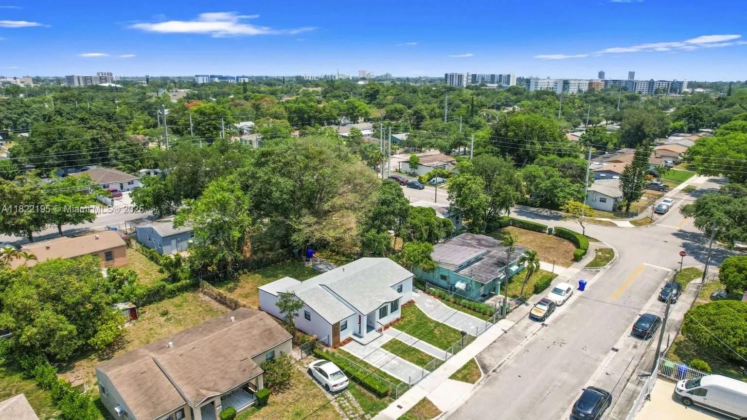 1121 NW 57th St
