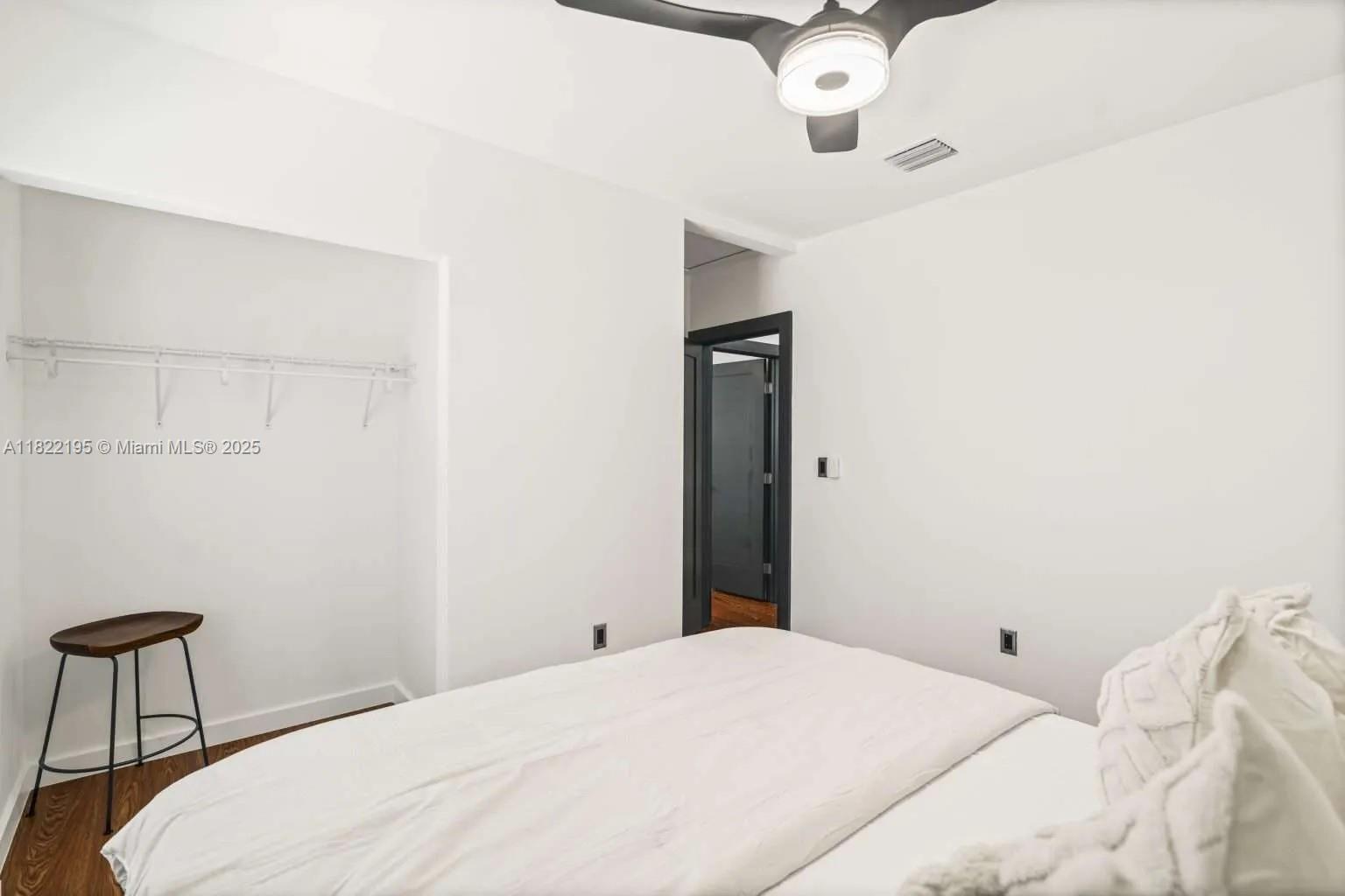 1121 NW 57th St