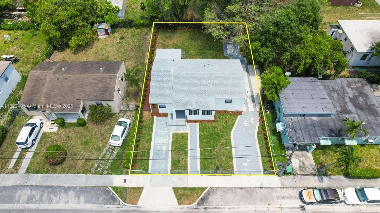 1121 NW 57th St