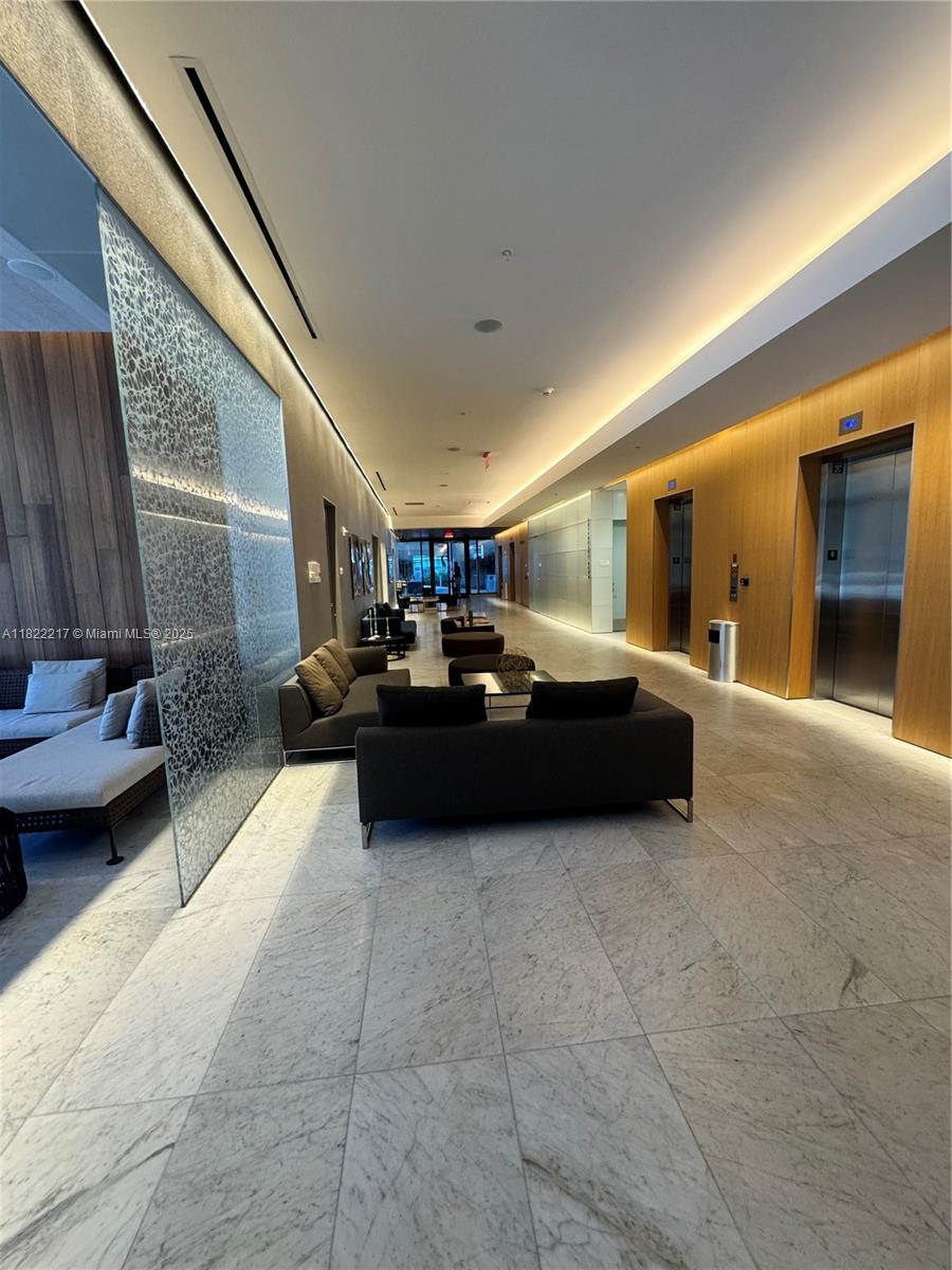 88 SW 7th Street # 3012