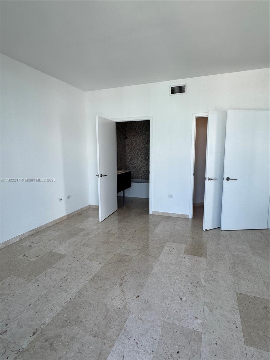88 SW 7th Street # 3012