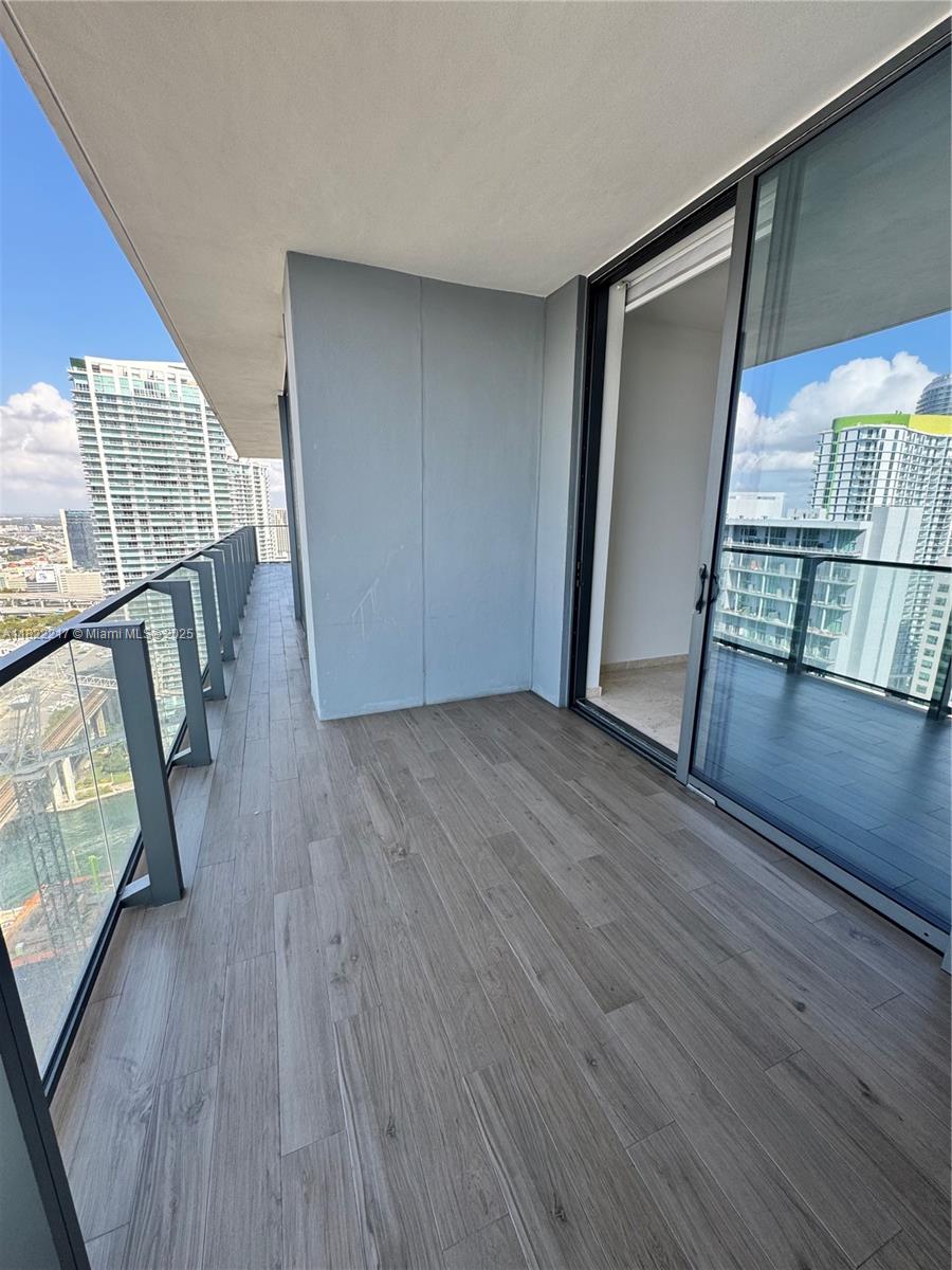 88 SW 7th Street # 3012