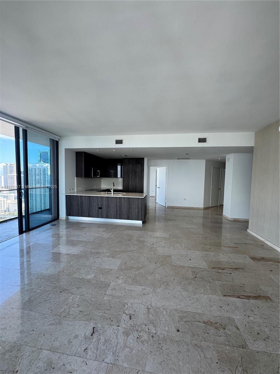 88 SW 7th Street # 3012