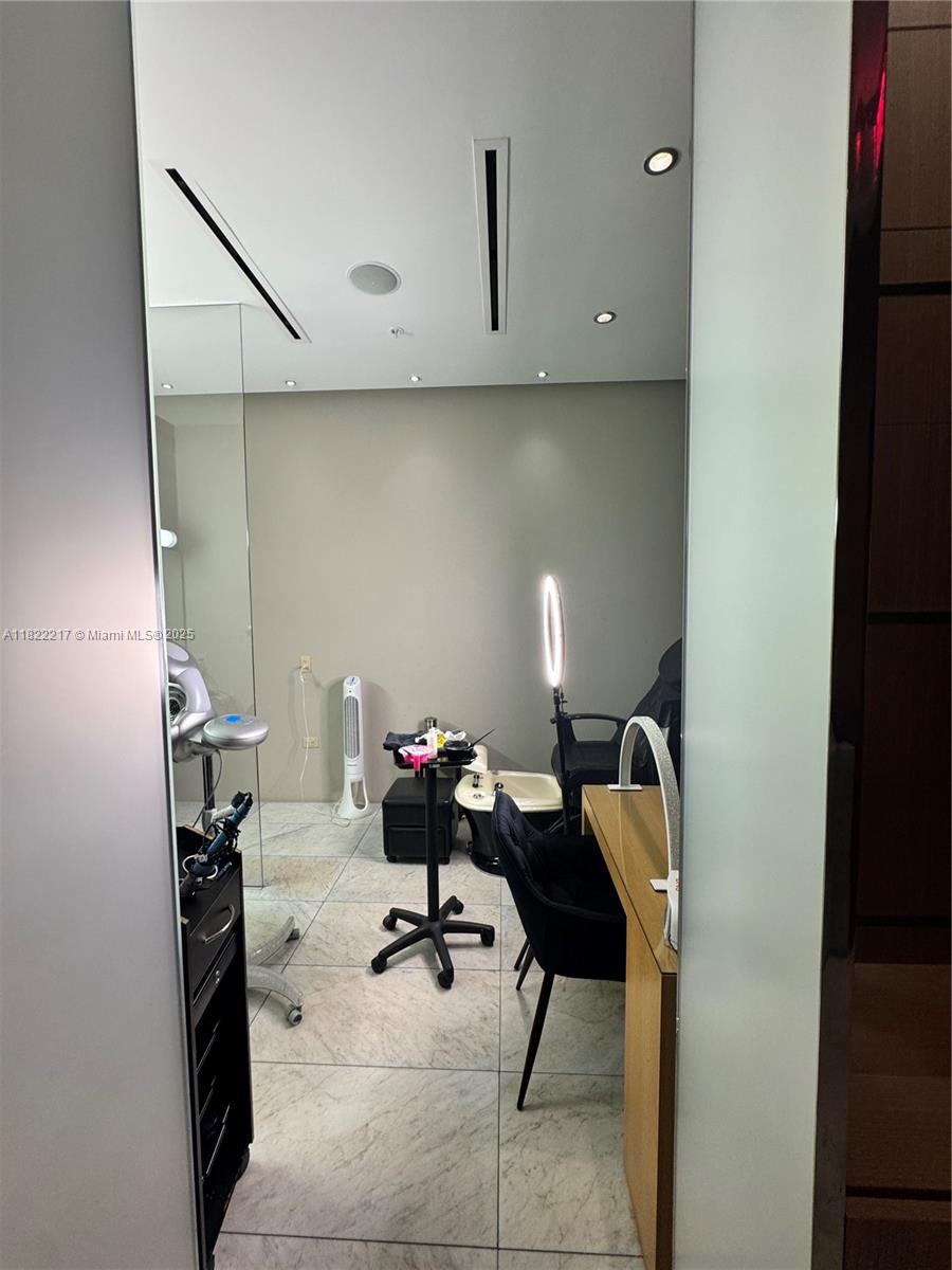88 SW 7th Street # 3012