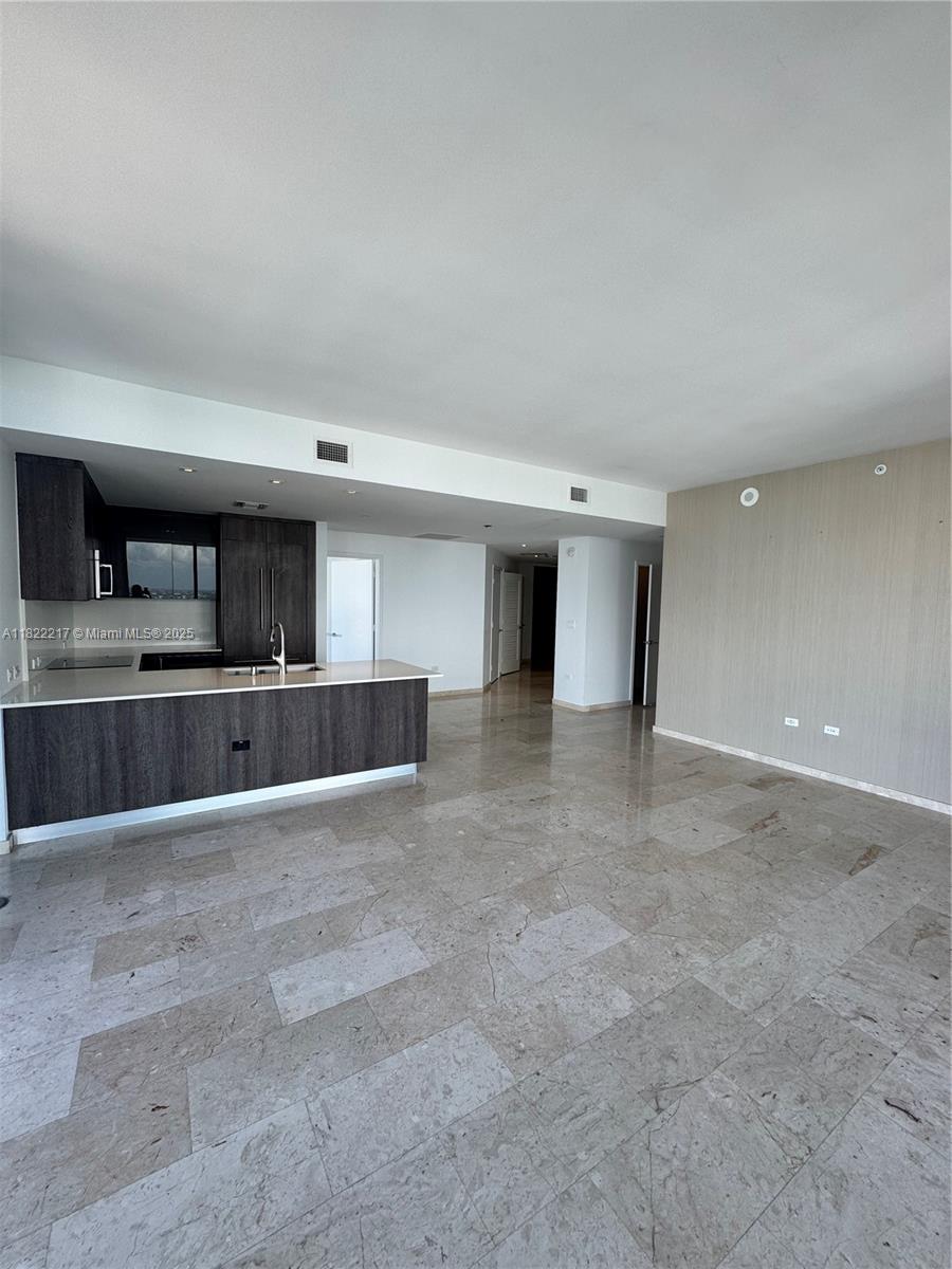88 SW 7th Street # 3012