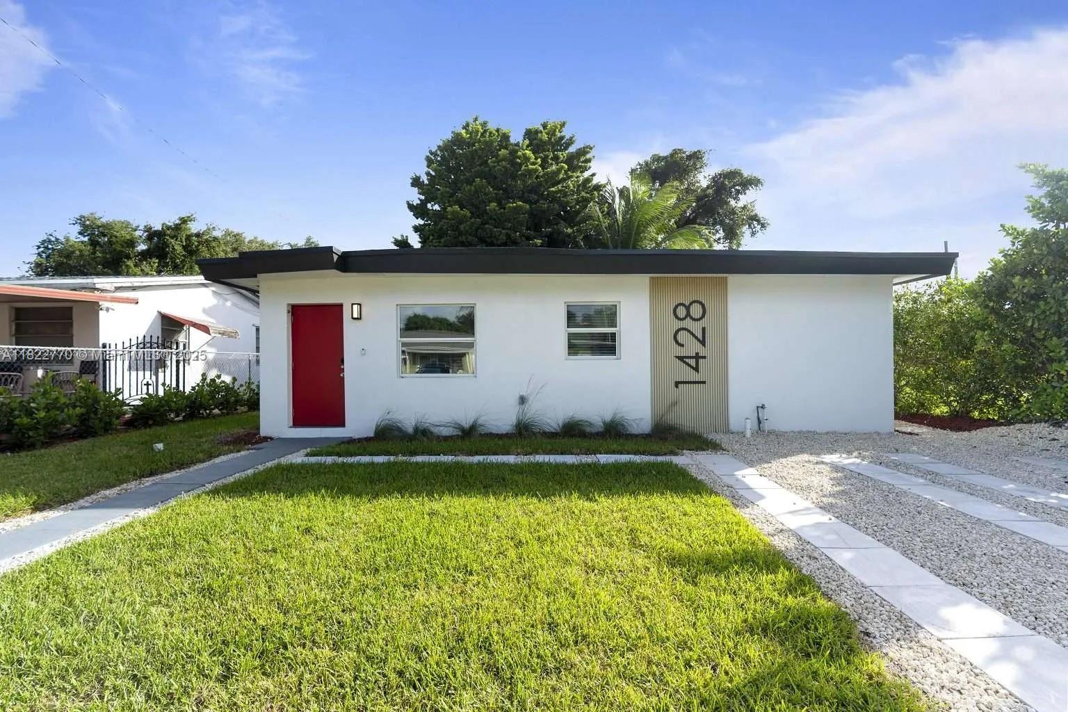1428 NE 153rd Ter