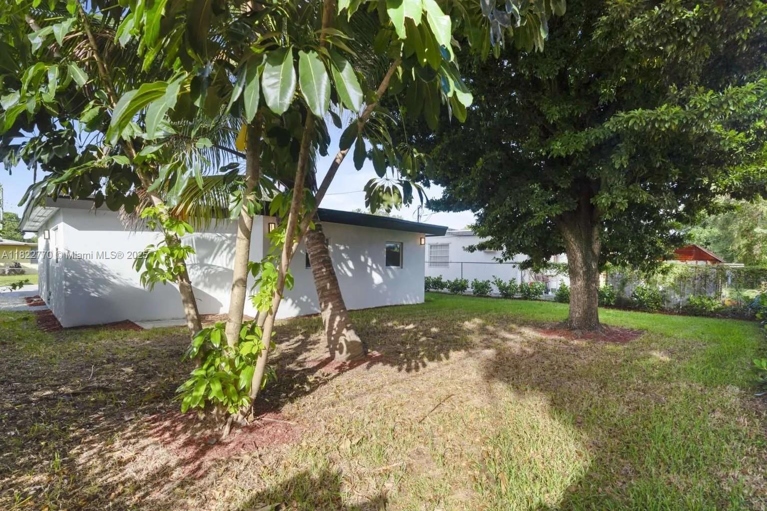 1428 NE 153rd Ter