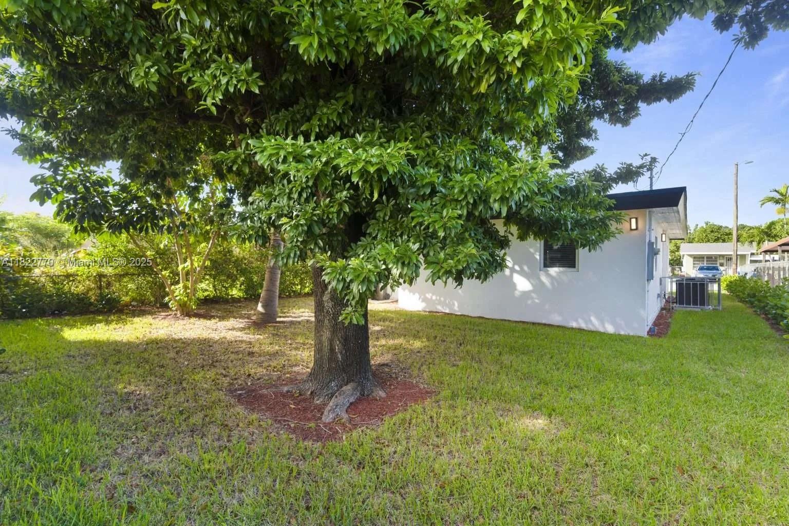 1428 NE 153rd Ter