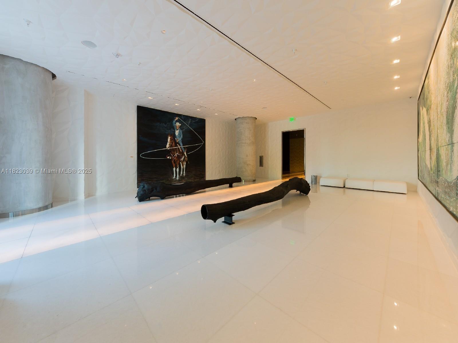 1300 S Miami Ave Unit: 1209