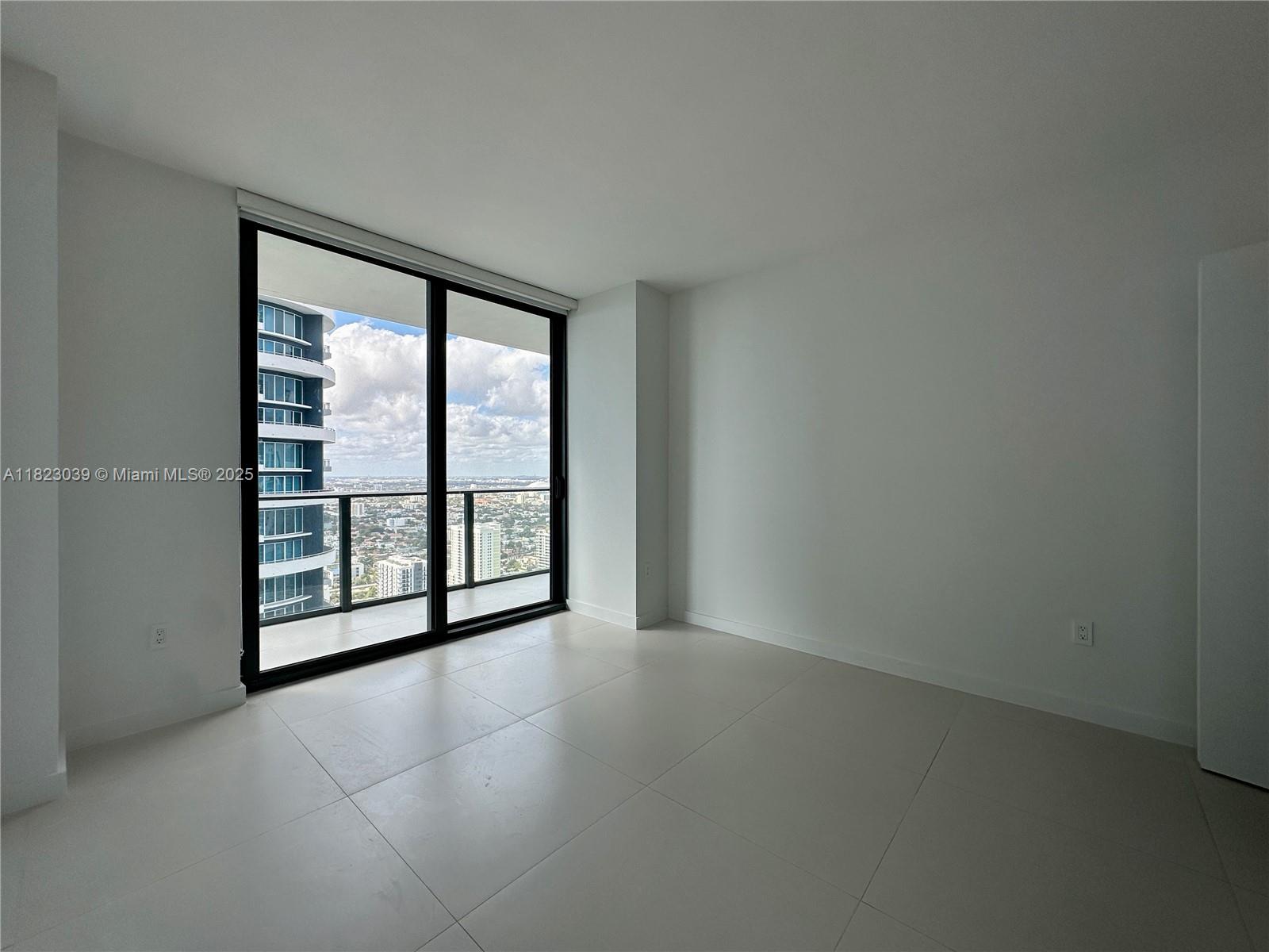 1300 S Miami Ave Unit: 1209