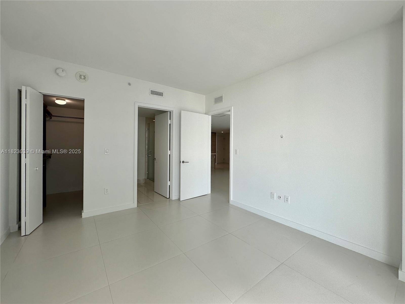 1300 S Miami Ave Unit: 1209