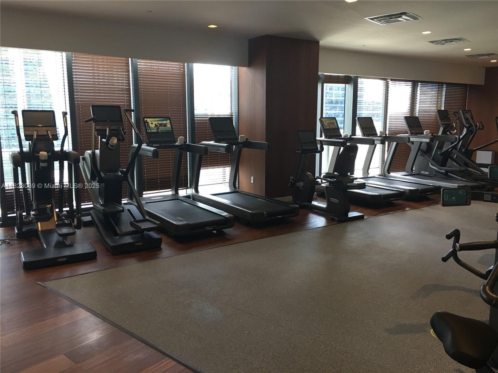 1300 S Miami Ave Unit: 1209