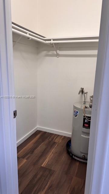 5168 NE 6th Ave # 404