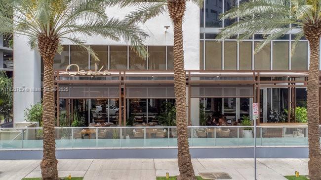 1300 Brickell Bay Dr # 3904