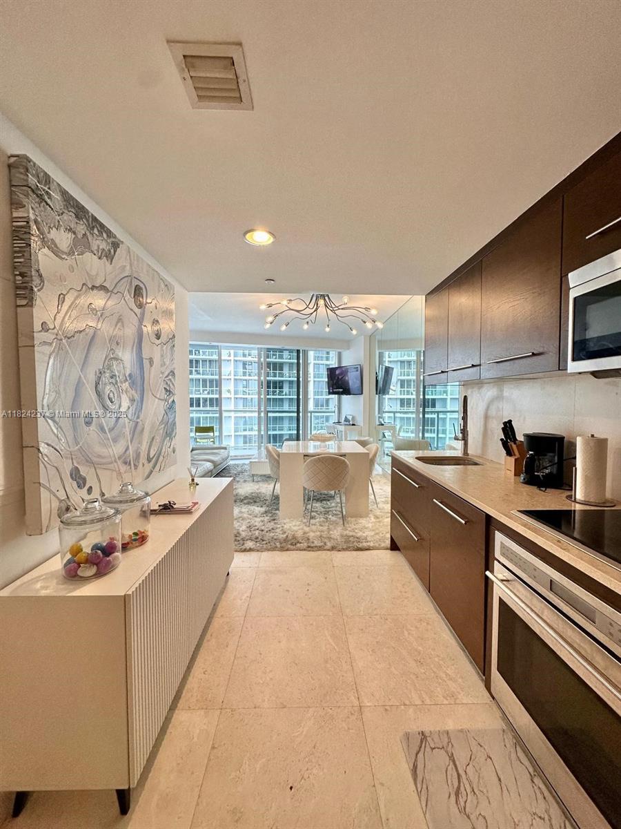 495 NE Brickell Ave # 3206