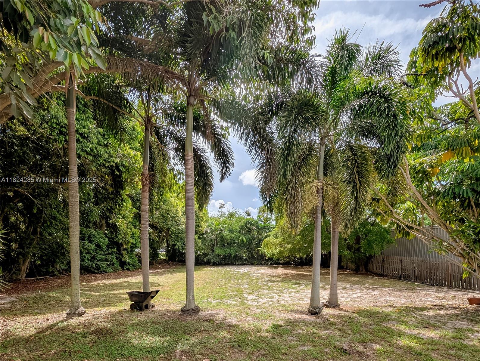 7075 High Ridge Road