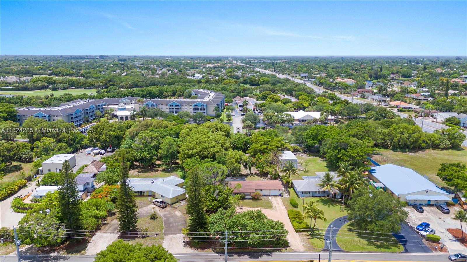 7075 High Ridge Road