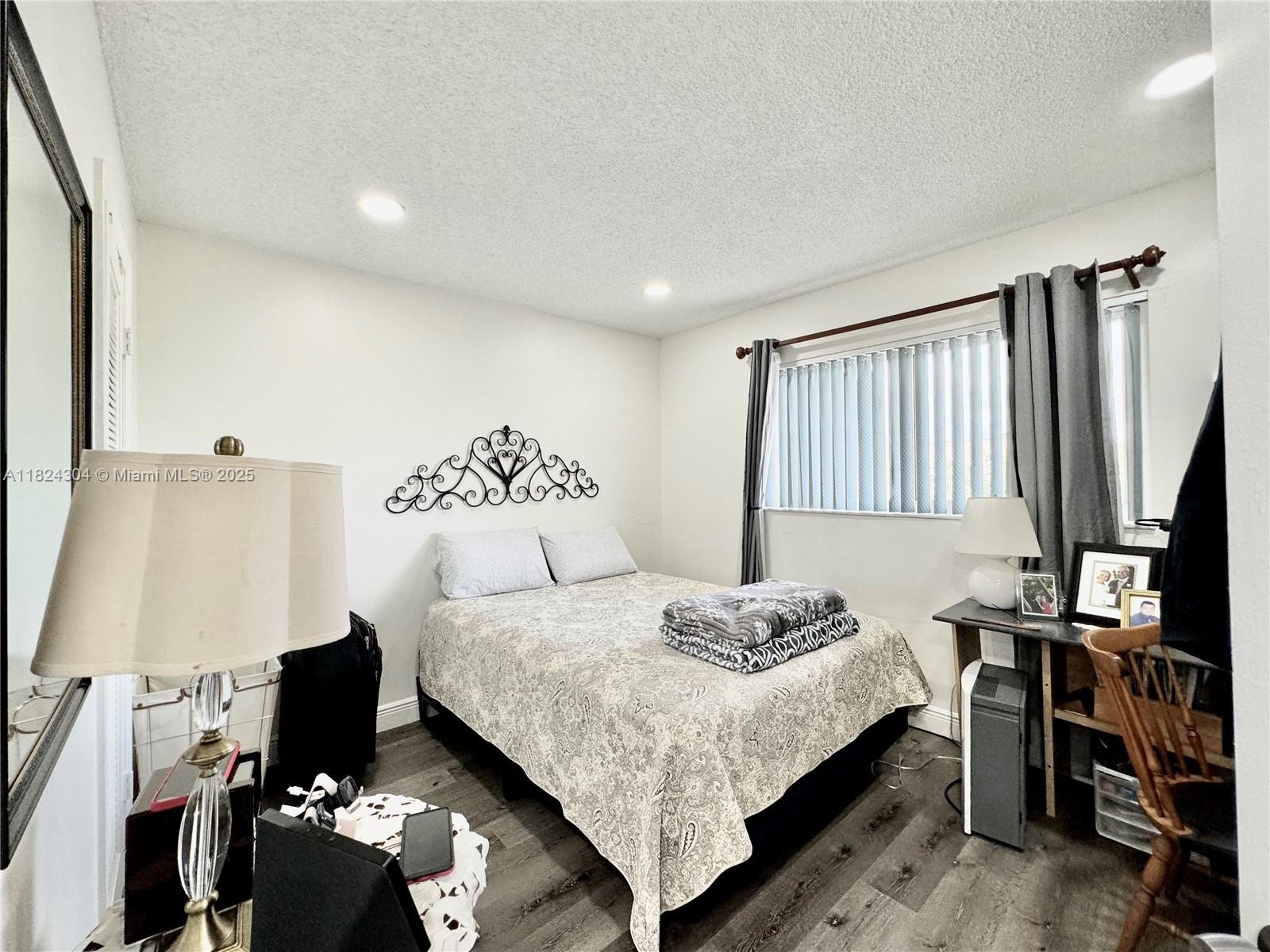 8305 Sunrise Lakes Blvd Unit: 302