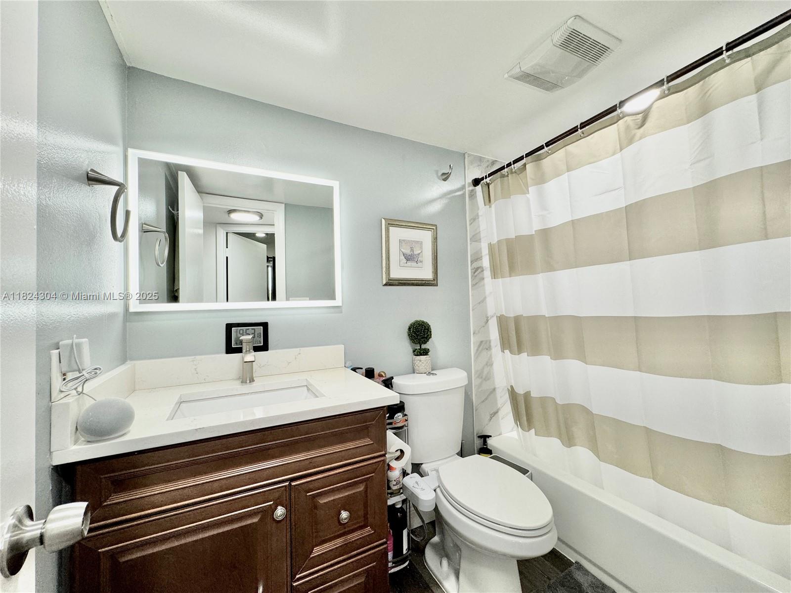 8305 Sunrise Lakes Blvd Unit: 302