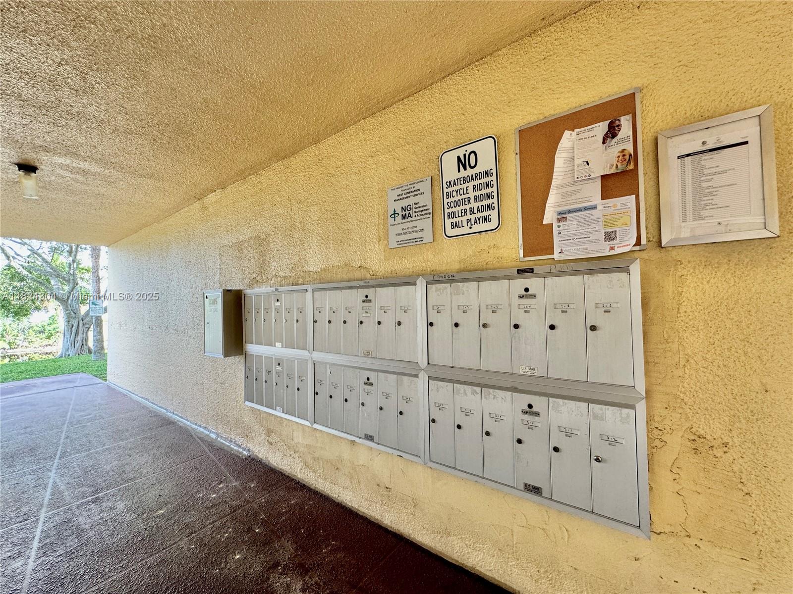 8305 Sunrise Lakes Blvd Unit: 302