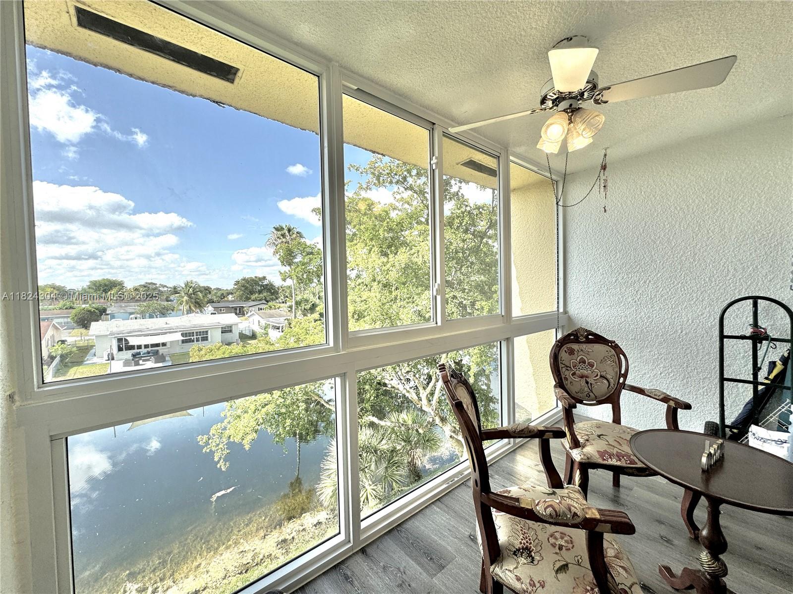 8305 Sunrise Lakes Blvd Unit: 302