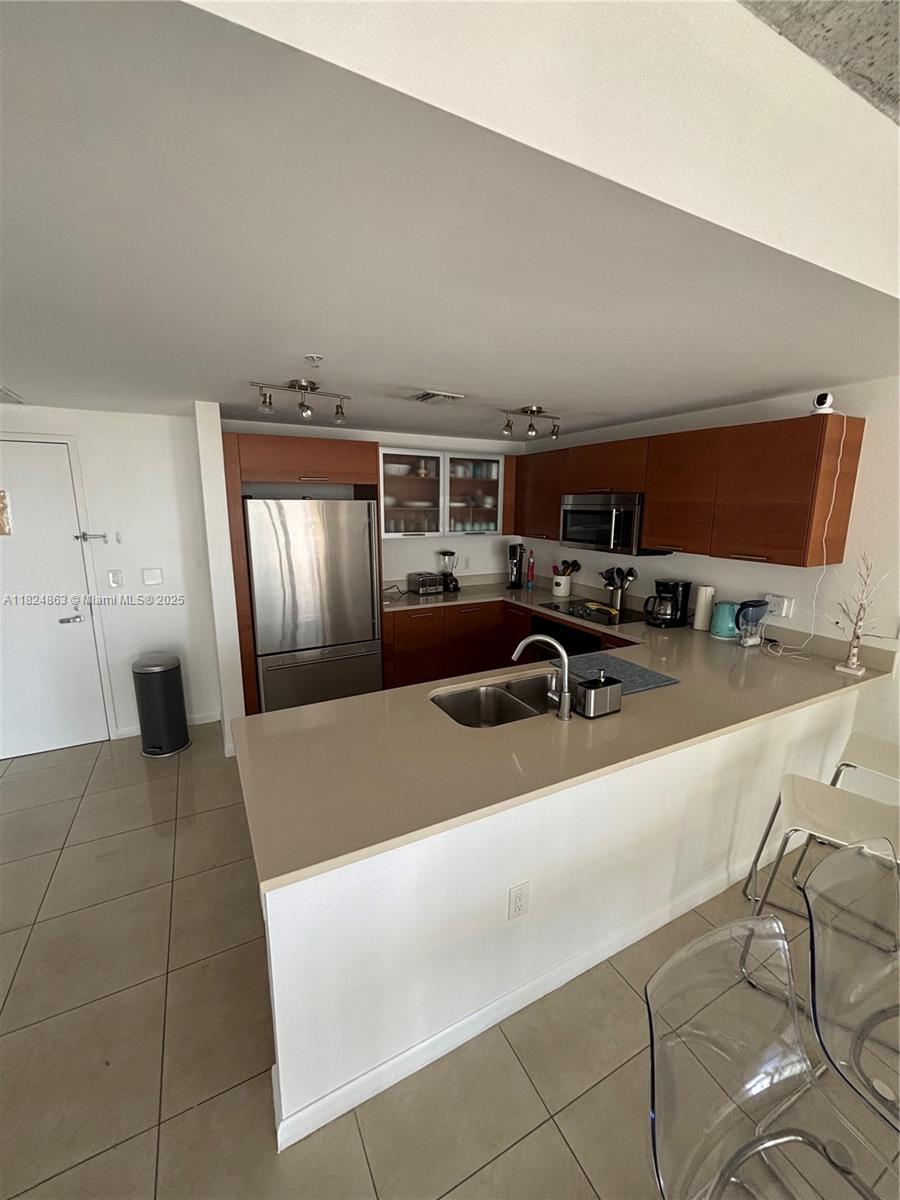 3250 NE 1st Ave # 918