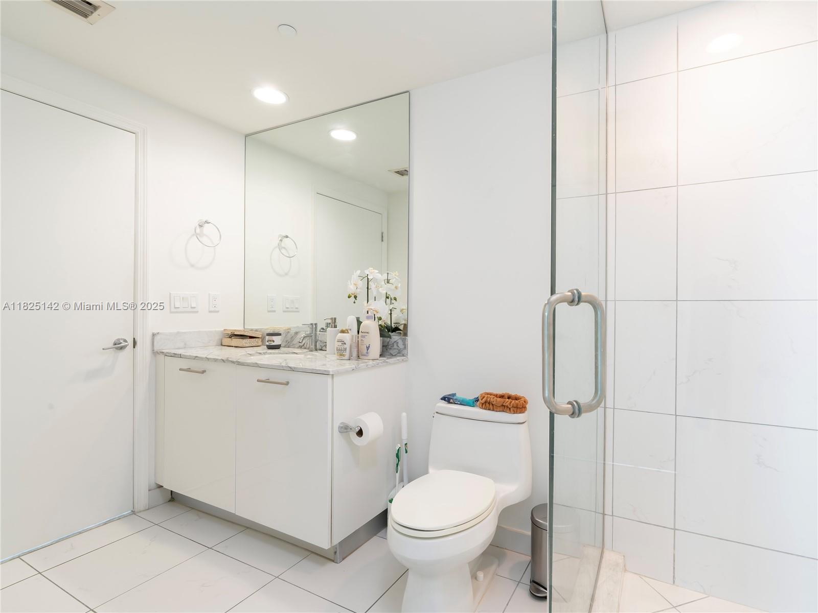 500 Brickell Ave # 402