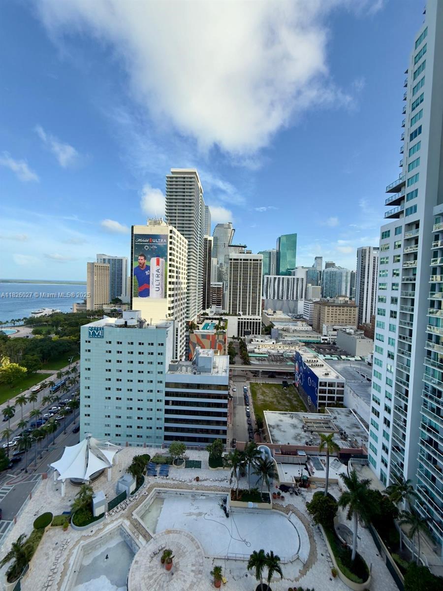 244 Biscayne Blvd # 2305