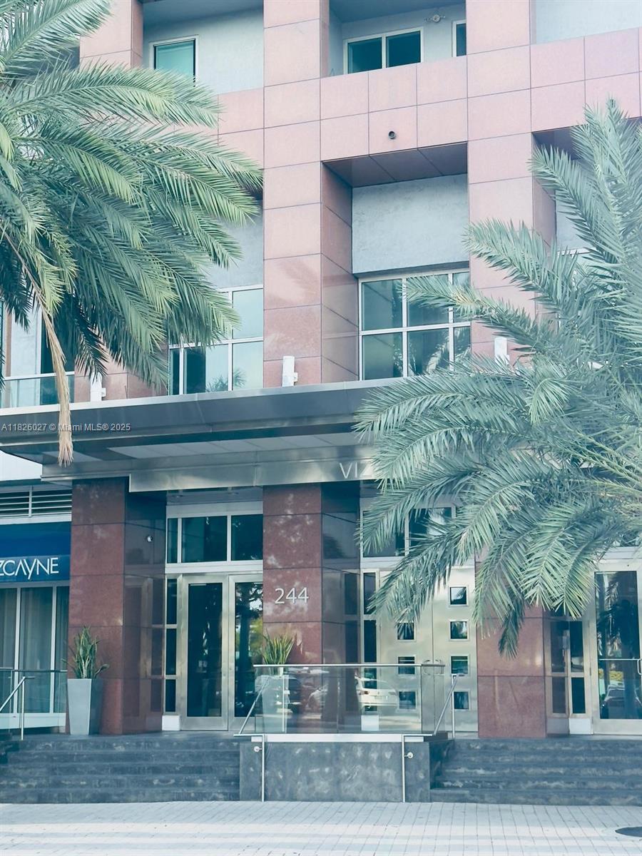 244 Biscayne Blvd # 2305