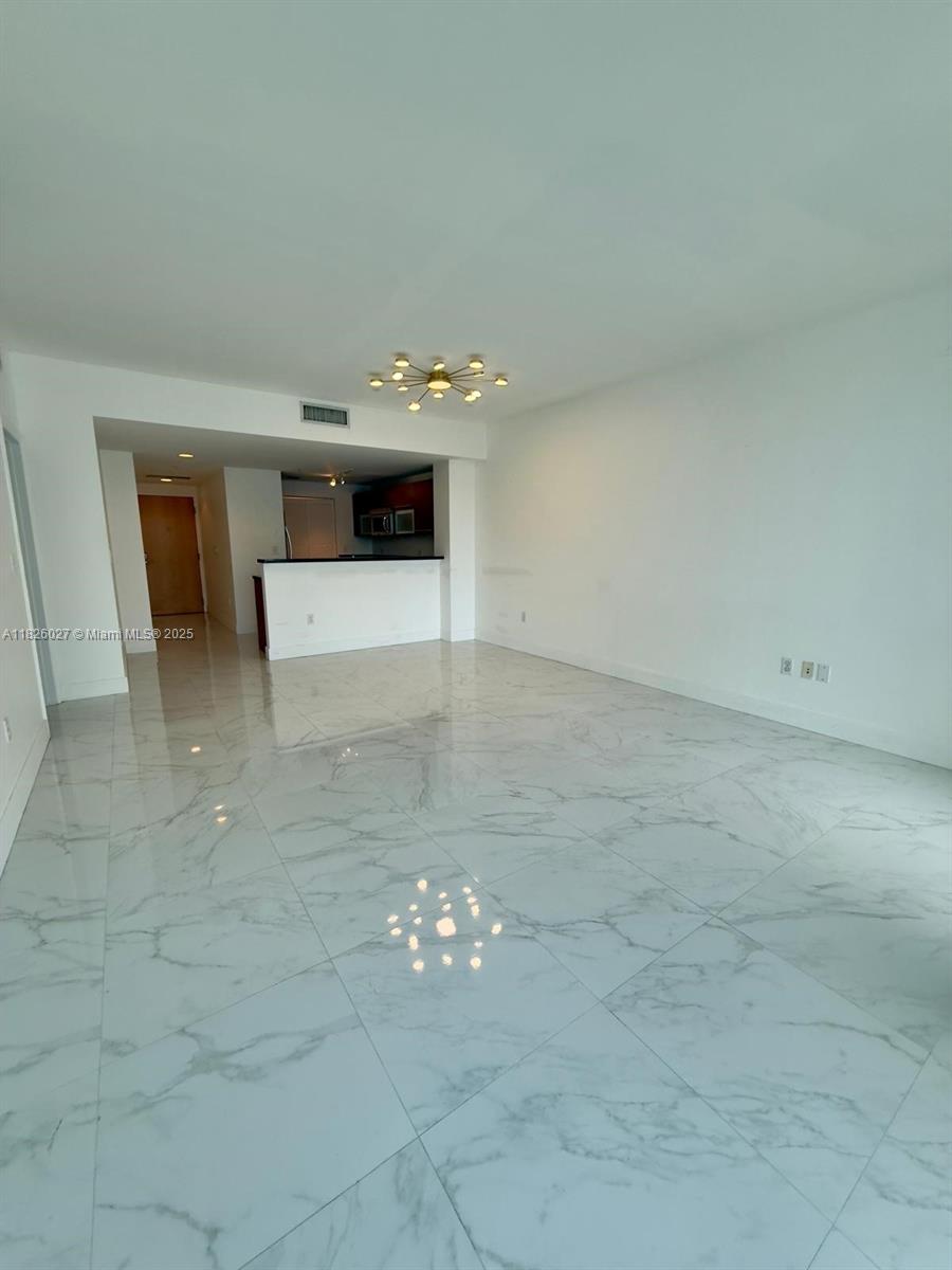 244 Biscayne Blvd # 2305