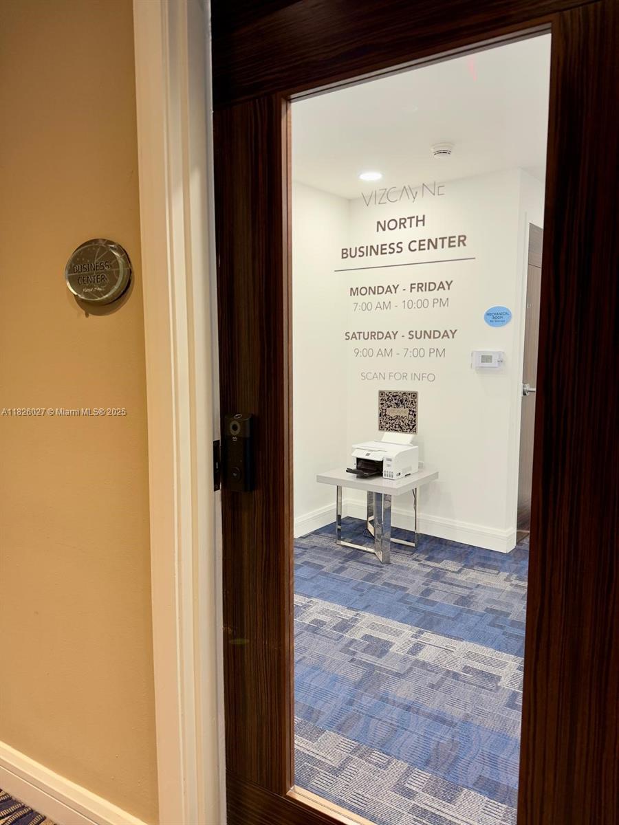 244 Biscayne Blvd # 2305