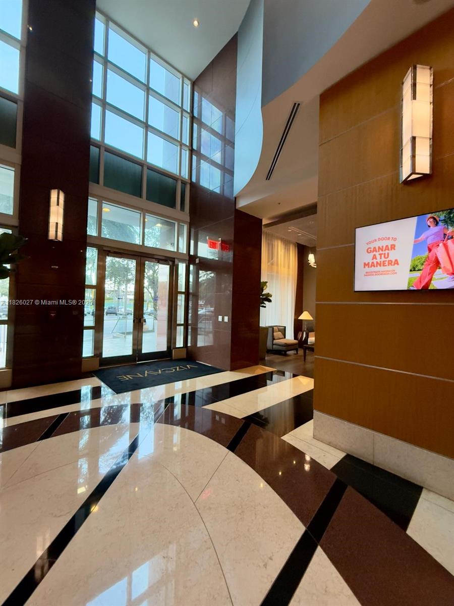 244 Biscayne Blvd # 2305