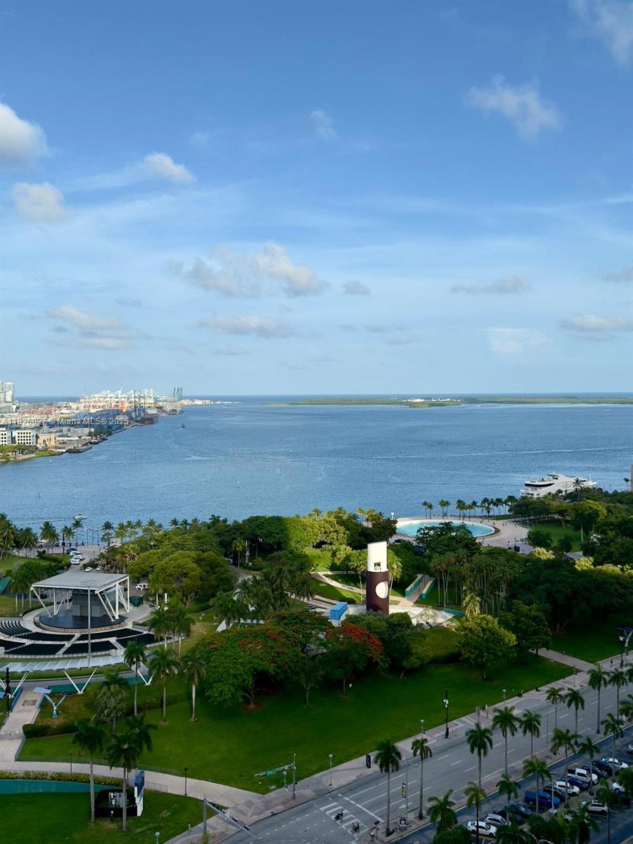 244 Biscayne Blvd # 2305