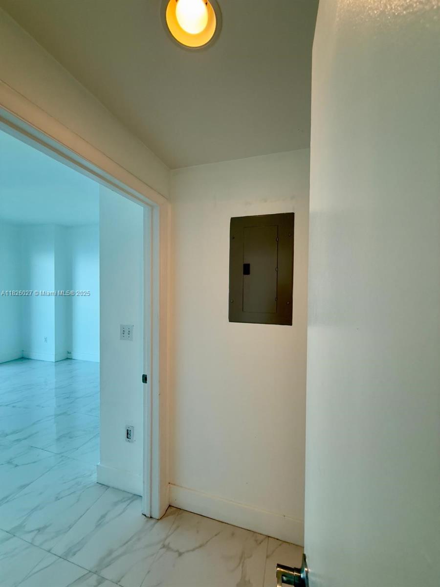 244 Biscayne Blvd # 2305