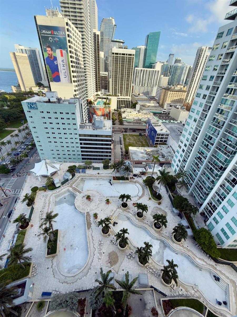244 Biscayne Blvd # 2305