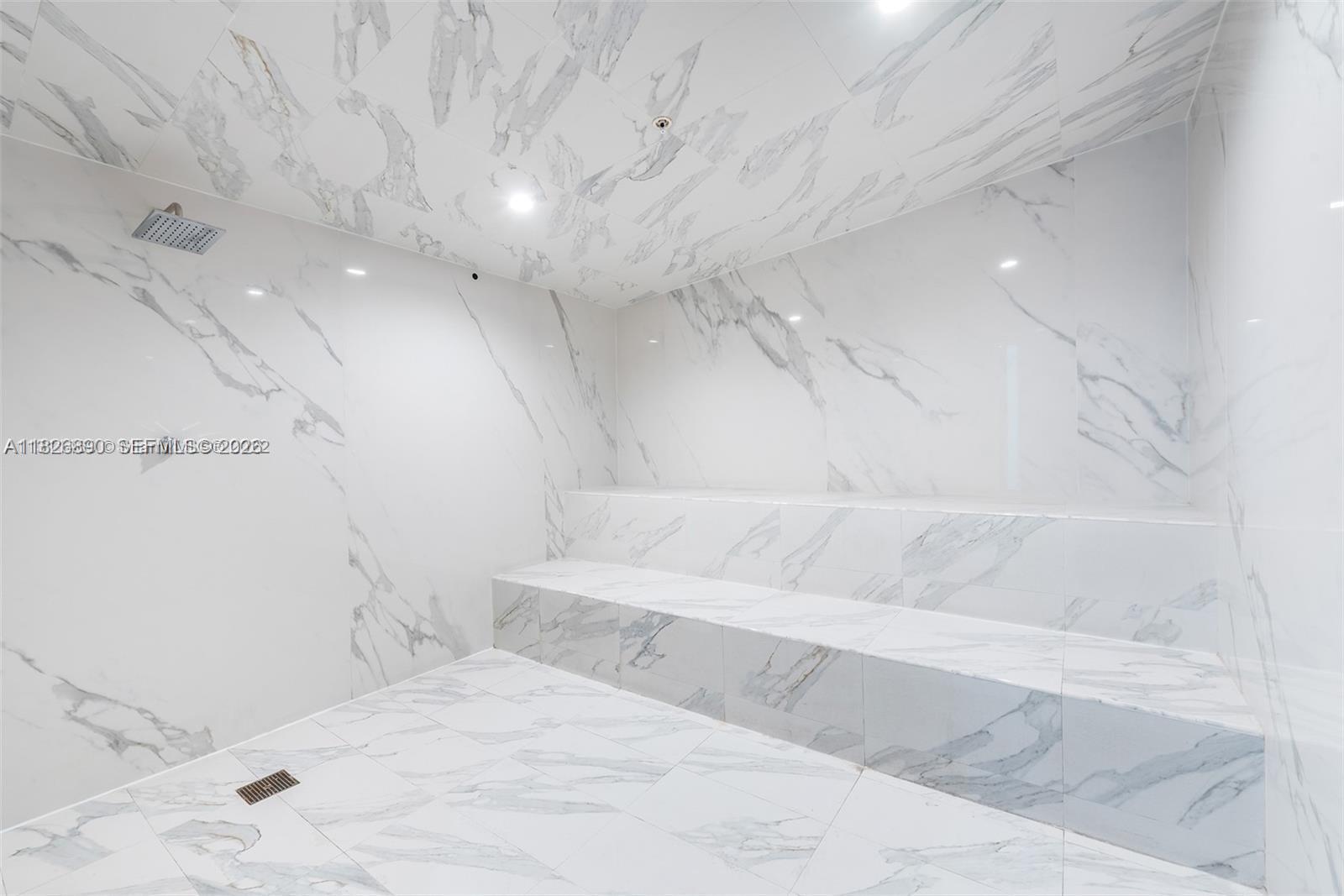 1100 Biscayne Blvd # 4305