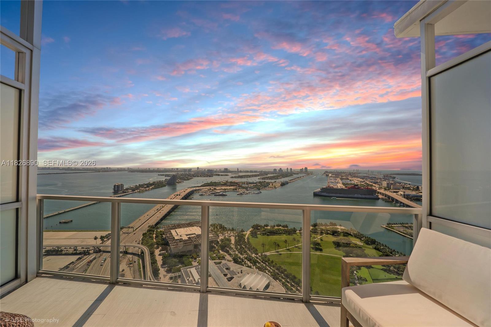 1100 Biscayne Blvd # 4305