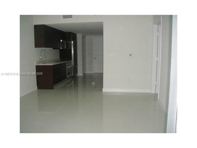 495 Brickell Ave # 1806