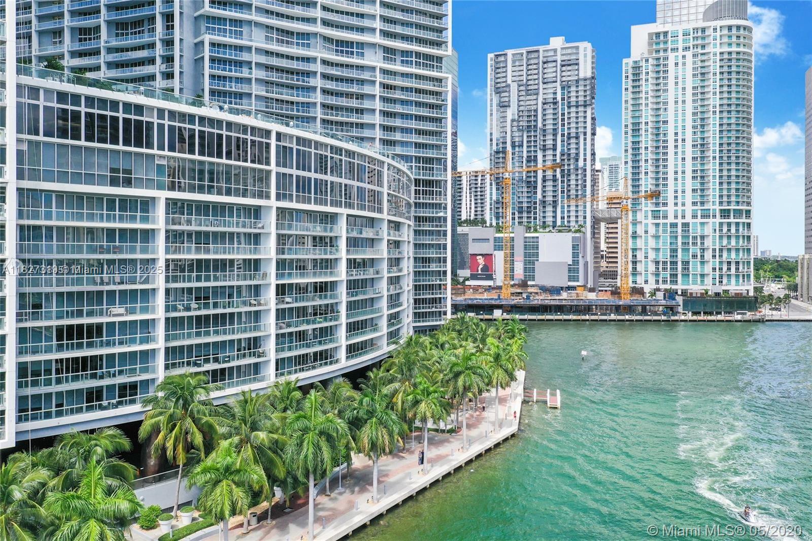 495 Brickell Ave # 1806