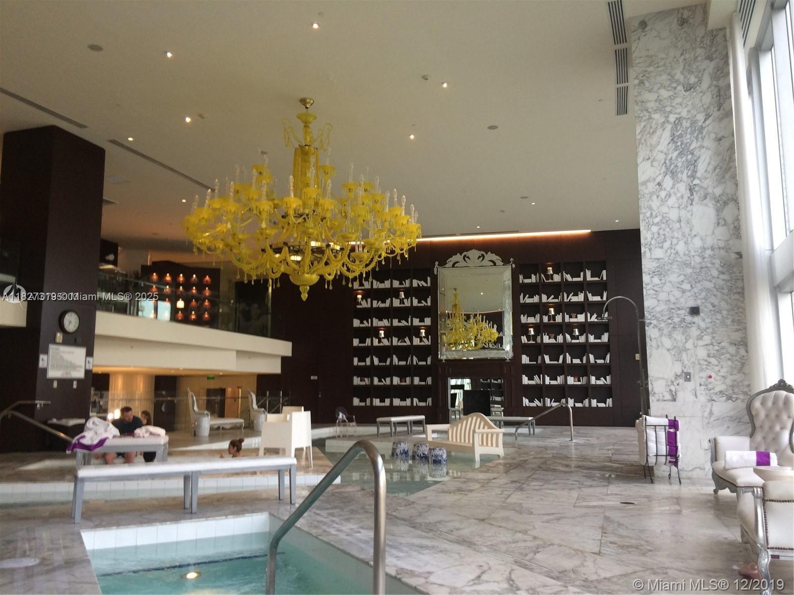 495 Brickell Ave # 1806