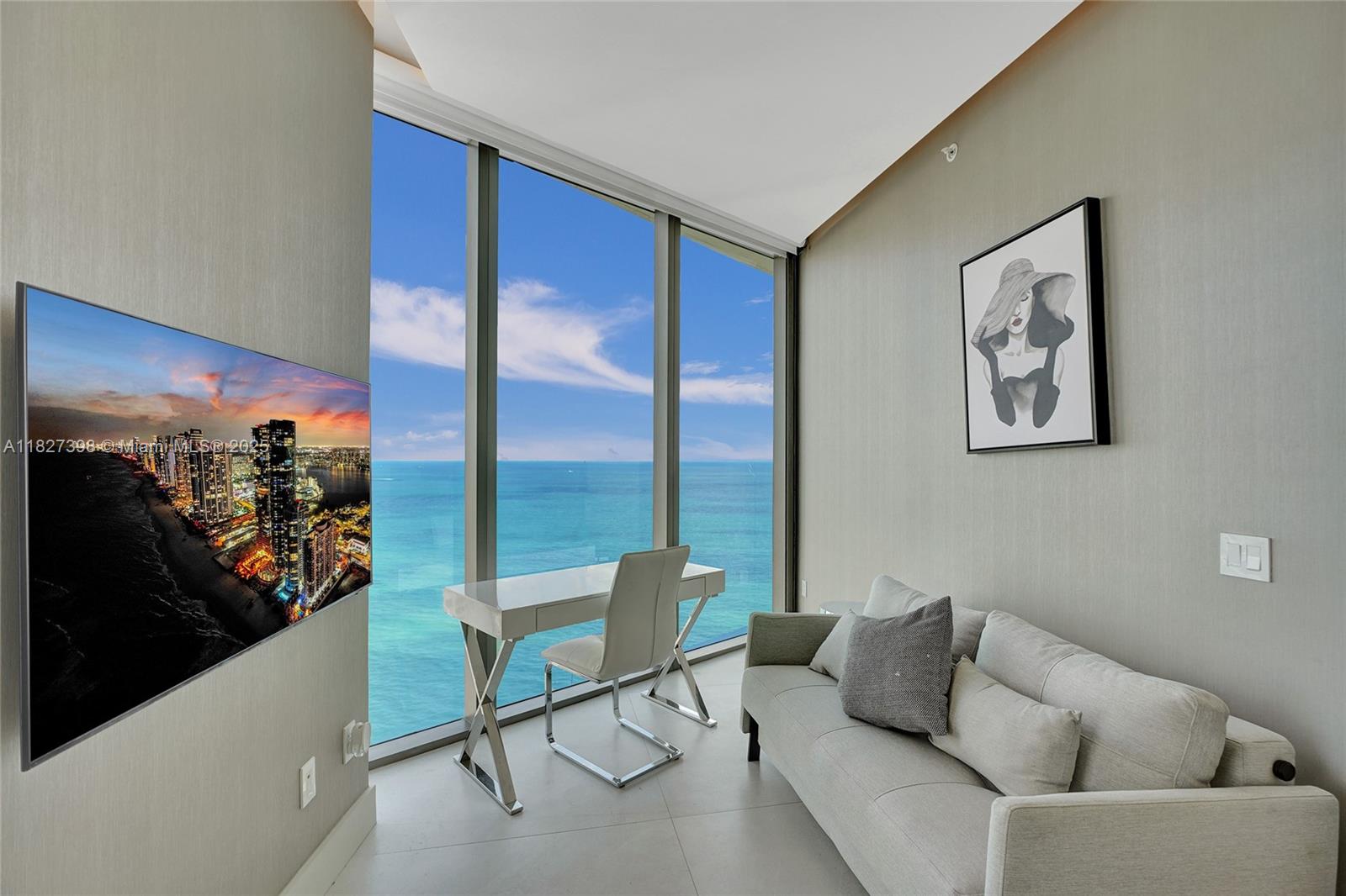 18975 Collins Ave # 3000