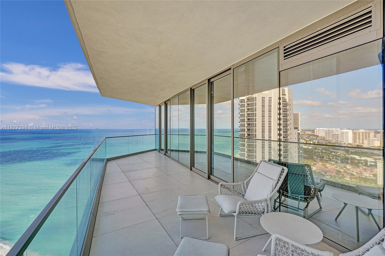 18975 Collins Ave # 3000