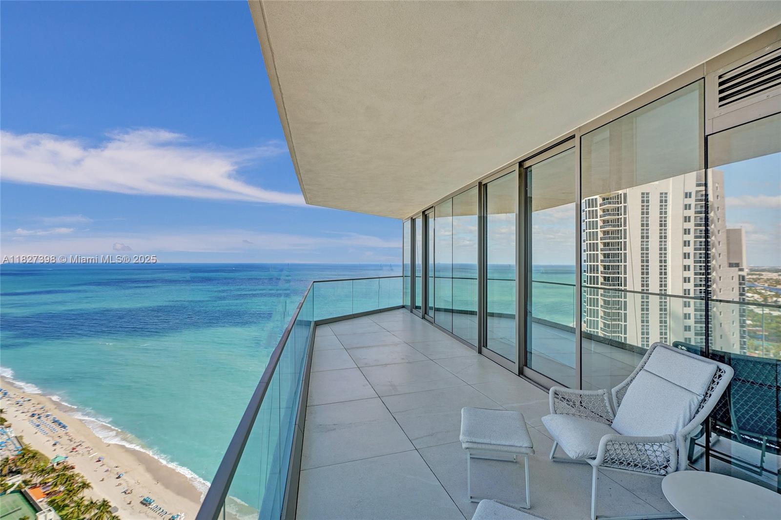 18975 Collins Ave # 3000